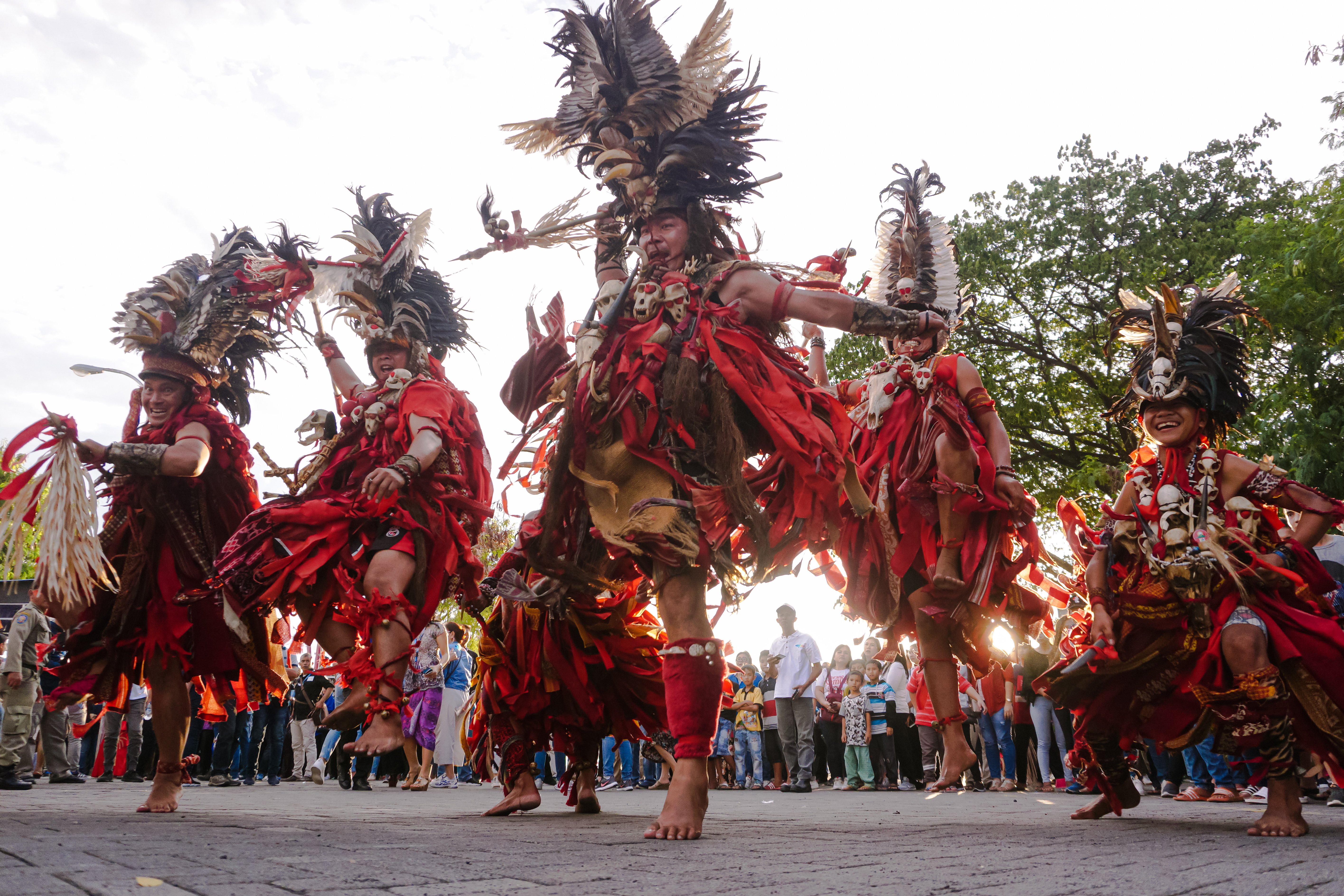 Cakalele dance