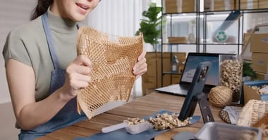 Best 15 Plastic-Free Brands to Watch Out For in 2024