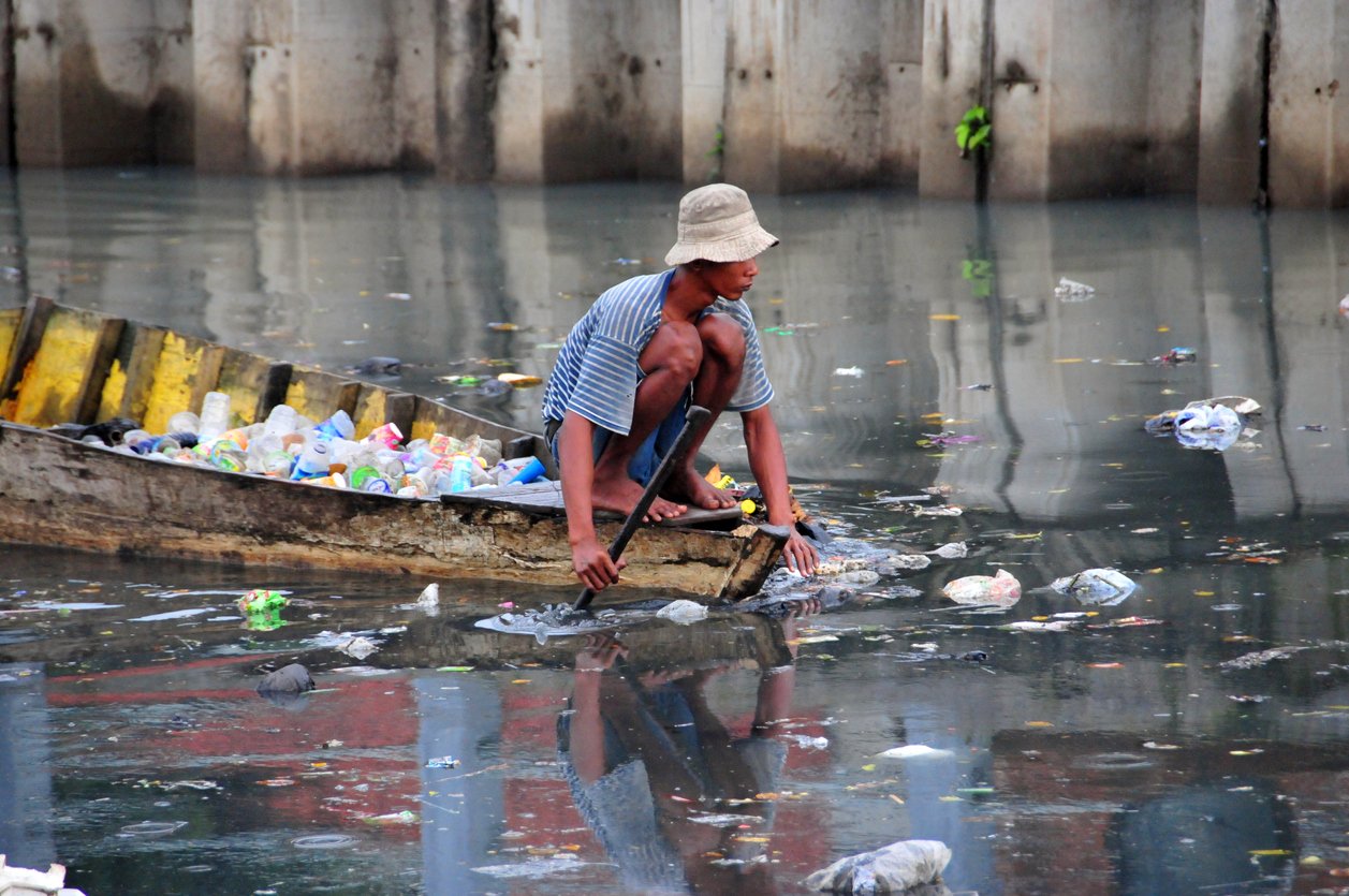 waste picker in Jakarta